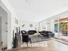 Maison<span></span>263 m²<span></span>10 pièces<span></span>Enghien-les-Bains Rue des Thermes