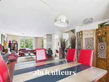 Maison familiale de 156 m² avec jardin et terrasse aux Coteaux à Argenteuil (95100)