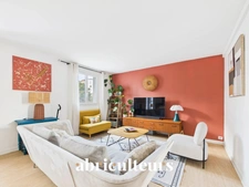 EXCLUSIVITÉ – Appartement familial traversant  secteur prisé