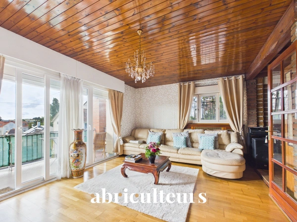 Appartement duplex 125m²  avec balcon, parking et cave en vente à Argenteuil 95100