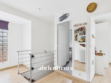 Maison familiale 4 chambres rénovée avec grand jardin, dépendances et stationnements – Argenteuil, secteur calme et recherché