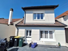 COUP DE CŒUR<span></span>Maison familiale rénovée avec jardin, terrasses, piscine et sous-sol
