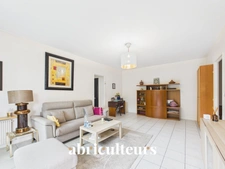Appartement 2 pièces avec terrasse  sur jardin en vente à Levallois-Perret 92300