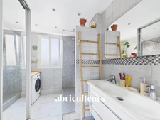 EXCLUSIVITÉ<span></span>Appartement familial traversant  secteur prisé