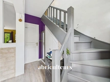 XCLUSIVITÉ<span></span>Maison familiale rénovée avec jardin arboré