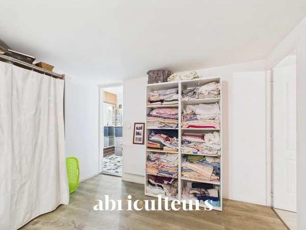 Appartement duplex 125m²  avec balcon, parking et cave en vente à Argenteuil 95100