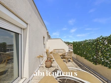 Vente Appartement 2 Pièces 37 m² Terrasse 31 m² Dernier Étage en vente à Rueil-Malmaison (92500)