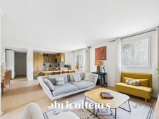 EXCLUSIVITÉ – Appartement familial traversant  secteur prisé