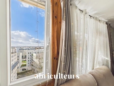 Appartement T3 Duplex<span></span>Dernier étage avec vue dégagée<span></span>Proche Tramway T2 Pont de Bezons