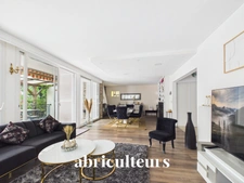 Maison<span></span>263 m²<span></span>10 pièces<span></span>Enghien-les-Bains Rue des Thermes