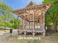 Appartement traversant avec loggia, parking et cave en vente au Plessis-Bouchard 95130