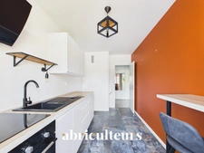 Appartement traversant avec loggia, parking et cave en vente au Plessis-Bouchard 95130
