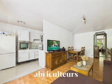 Appartement 4 pièces 76 m² avec loggia, parking et cave — Argenteuil