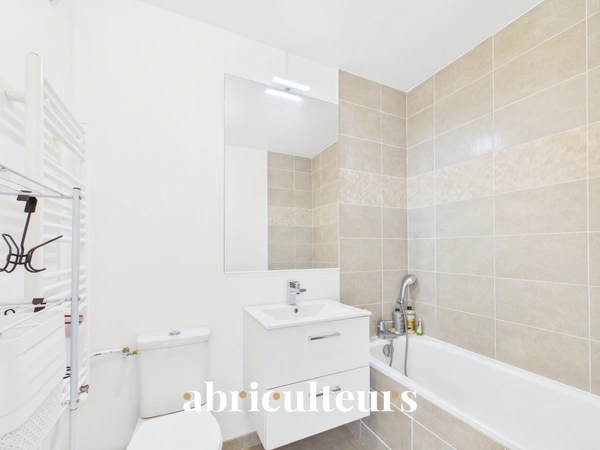 Appartement 4 pièces avec terrasse, balcon et parking<span></span>Argenteuil (95100)
