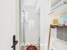 Colombes (92700) – Maison de 46 m² avec terrasse, cour privative et pompe à chaleur