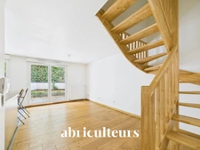Charmant duplex avec jardin privatif et terrasse – secteur recherché de la Colonie, Argenteuil