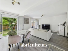 COUP DE CŒUR – Maison familiale rénovée avec jardin, terrasses, piscine et sous-sol