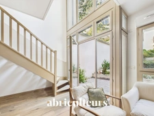 Appartement duplex avec terrasse, 2 parkings en vente à Eaubonne 95600