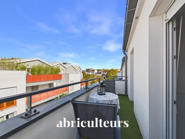 Appartement 4 pièces avec terrasse, balcon et parking<span></span>Argenteuil (95100)