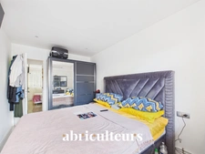 Maison familiale de plain pied - 5 chambres - 134 m²  - avec jardin, terrasse et 3 stationnements — Bezons