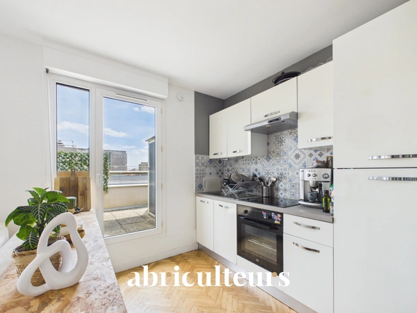 Vente Appartement 2 Pièces 37 m² Terrasse 31 m² Dernier Étage & Parking<span></span>Rueil-Malmaison (92500)