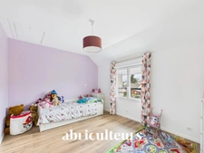 Maison familiale rénovée<span></span>107 m²<span></span>7 pièces<span></span>Jardin & garage<span></span>Argenteuil (95100)