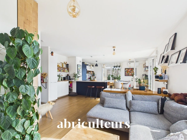 Duplex familial 4/5 pièces de 120 m² avec terrasses — dernier étages — Asnières-sur-Seine