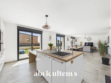 Spacieuse maison 5/6 chambres prête à vivre en vente à Couëron bourg (44220)
