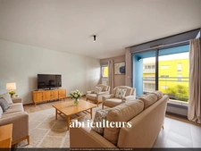 Appartement moderne, avec deux chambres, balcon et parking privé – Boulevard du Tertre à SAINT-HERBLAIN 44800