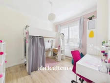 Maison 3 chambres en parfait état<span></span>Très grande parcelle boisée<span></span>Couëron 44220