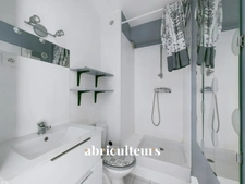 Idéal investissement locatif - Studio de 19m² avec terrasse privative et parking - 59 rue Fontaine de Barbin à Nantes