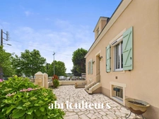 Sur les bords de Loire de Basse-Indre<span></span>Maison ancienne à rafraîchir<span></span>quai Besnard à Basse-Indre 44610