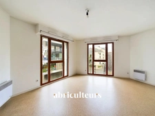 Moderne T1 de 37m² baigné de lumière<span></span>Fort potentiel locatif au pied du Jardin des Plantes<span></span>31 rue Gambetta à Nantes 44000