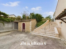 Grande maison familiale sur un terrain de 1.500m² – rue de Bellevue à Couëron 44220