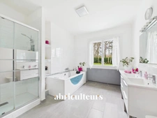 Maison 3 chambres en parfait état<span></span>Très grande parcelle boisée<span></span>Couëron 44220