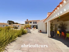 NOIRMOUTIER/L'ÉPINE<span></span>MAISON<span></span>5 PIÈCES<span></span>4 CHAMBRES<span></span>155 M2<span></span>698 500 €