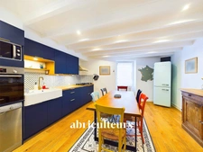 Très belle maison ancienne au cœur du bourg - Très beaux volumes et cachet ancien - Bouguenais