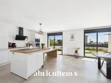 Spacieuse maison 5/6 chambres prête à vivre en vente à Couëron bourg (44220)