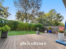 Maison moderne en parfait état - 147m², 4 chambres, jardin, garage - rue Alphonse de Lamartine à Sautron 44880
