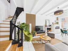 Maison ancienne au coeur de Basse-Indre<span></span>2 chambres & lumineuse terrasse<span></span>rue Albert Thomas à Indre 44610