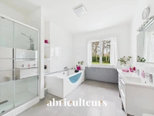 Maison 3 chambres en parfait état - Très grande parcelle boisée - Couëron 44220