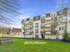 Idéal investissement locatif - Studio de 19m² avec terrasse privative et parking - 59 rue Fontaine de Barbin à Nantes