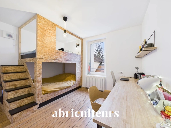 Jolie maison ancienne parfaitement rénovée en vente à  Couëron (44220)