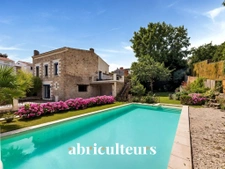 Très belle maison ancienne au cœur du bourg - Très beaux volumes et cachet ancien - Bouguenais