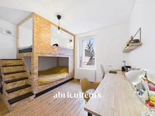 Jolie maison ancienne parfaitement rénovée - En plein bourg de Couëron, proche des commodités - Couëron 44220