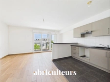 Appartement T3, moderne et lumineux - Ascenseur, balcon, parking - Rue Théophile Guillou, Saint-Herblain