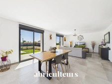 Spacieuse maison 5/6 chambres prête à vivre en vente à Couëron bourg (44220)
