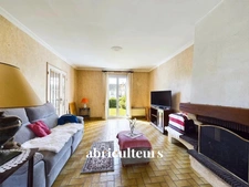 Maison familiale 5 chb au cœur d'un environnement paisible<span></span>140m², 5 grandes chambres et un jardin bien exposé<span></span>rue du Mékong à Saint-Herblain 44800