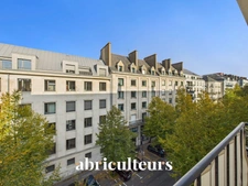 Splendide appartement familial récemment rénové - 4 chambres, ascenseur, balcon et possibilité de parking - Nantes 44000