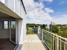 Joli deux pièces en dernier étage - Splendide vue dégagée - Boulevard Marcel Paul à Saint-Herblain